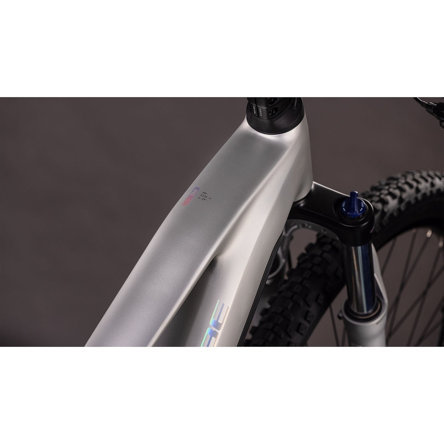 Cube Reaction Hybrid 3