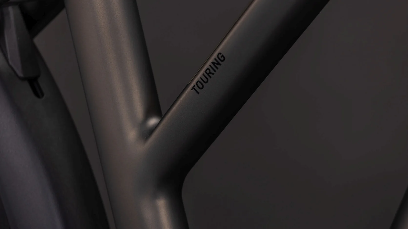 Cube Touring Hybrid5