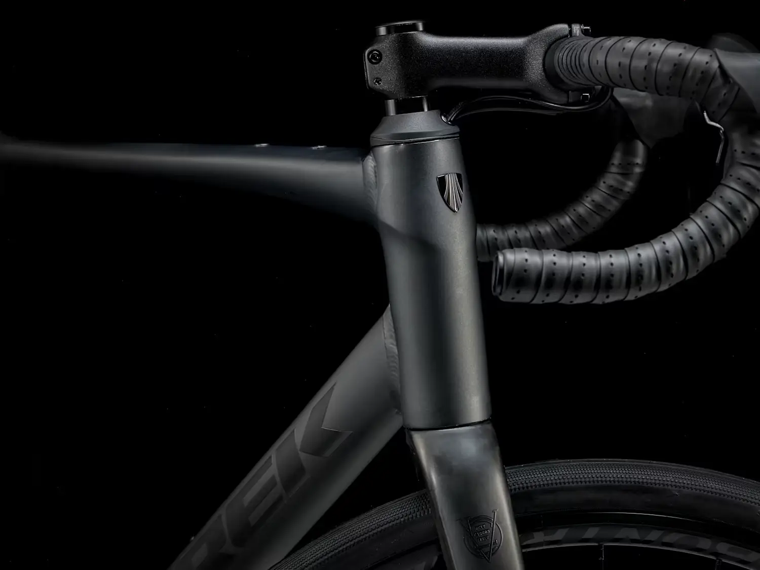 Trek Domane AL 2 (Gen 4)3